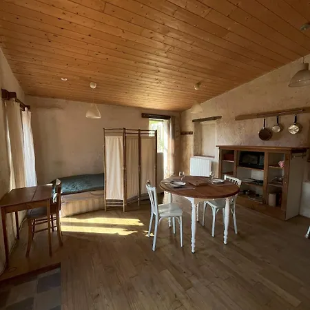 Maisonnette De Loire בית נופש *