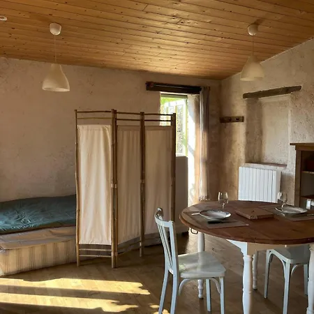 Hébergement de vacances Maisonnette De Loire *